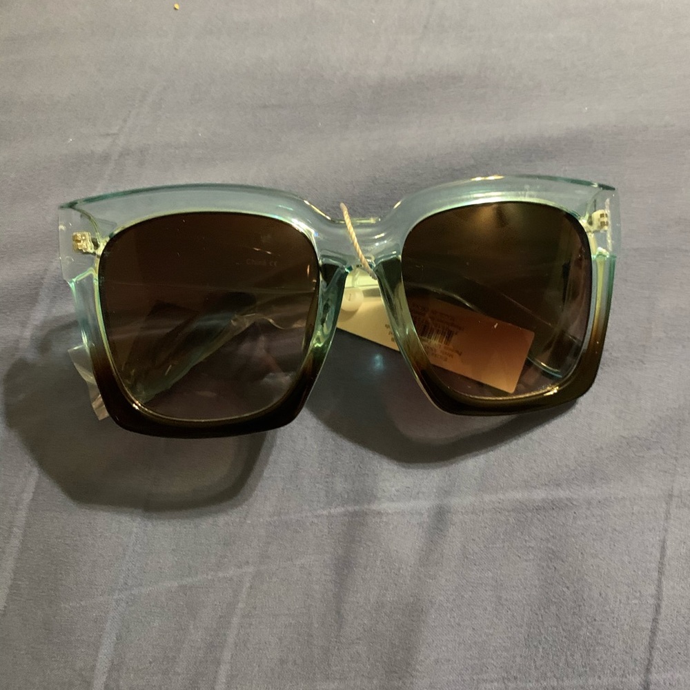 Retro brand sunglasses